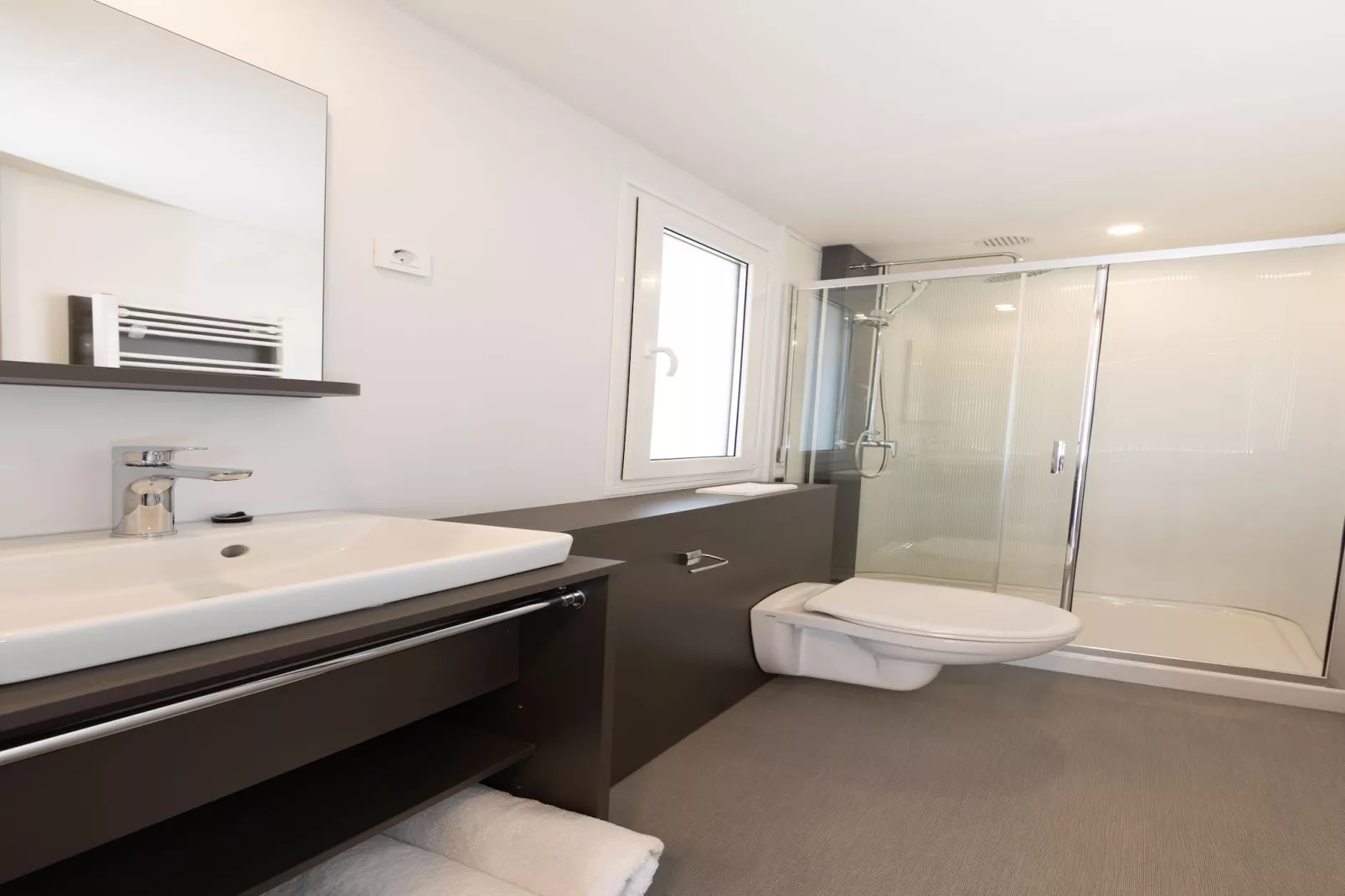 MobileHome Typ B-Badezimmer