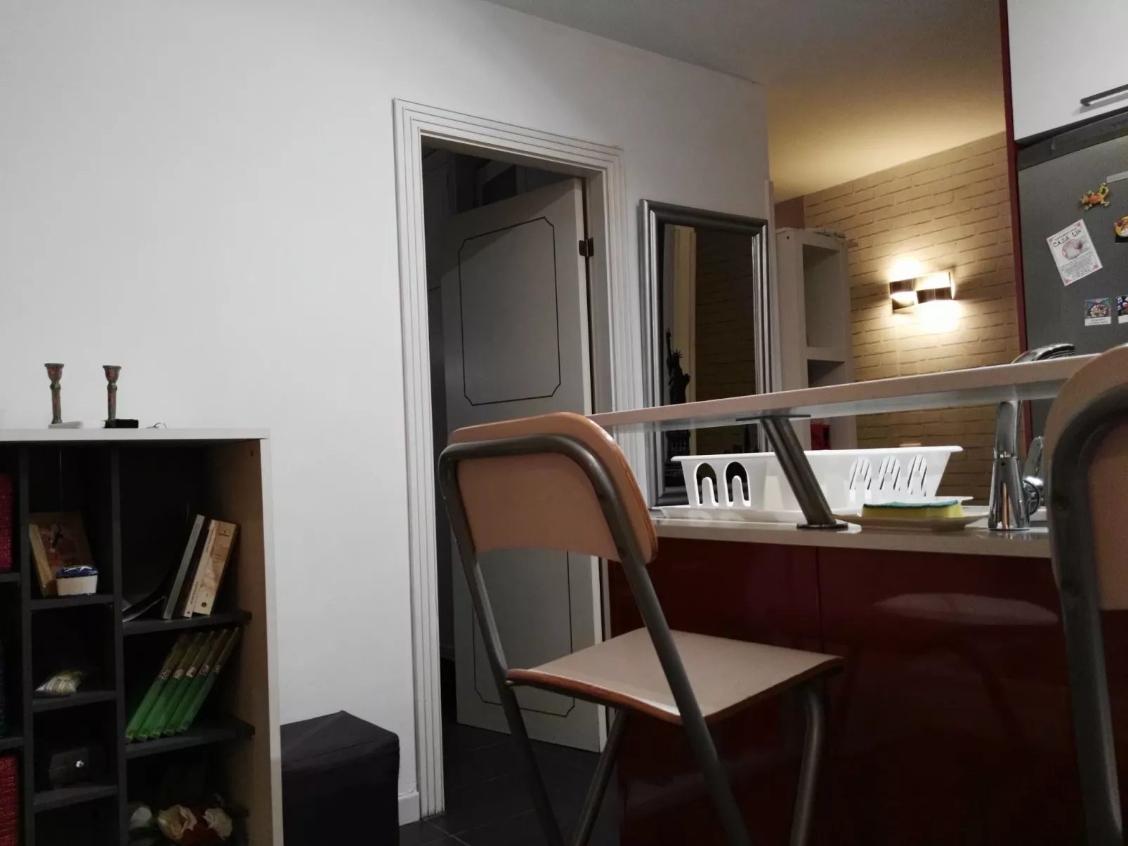 Appartement mit Balkon in einem Komplex mit Gemeinschaftspool am Meer-Drinnen