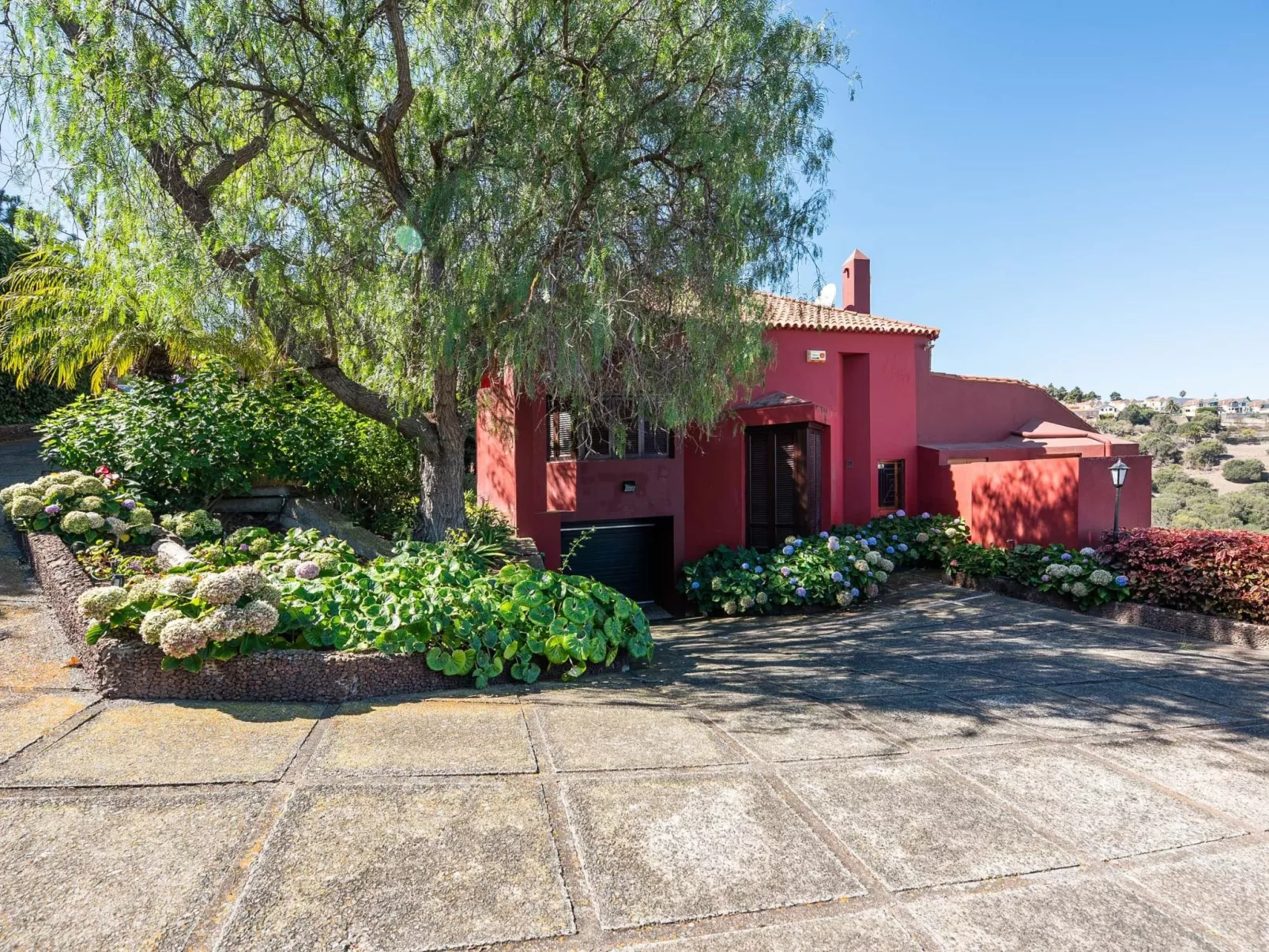 Wunderschöne Villa in einer einzigartigen natürlichen Umgebung-Outside