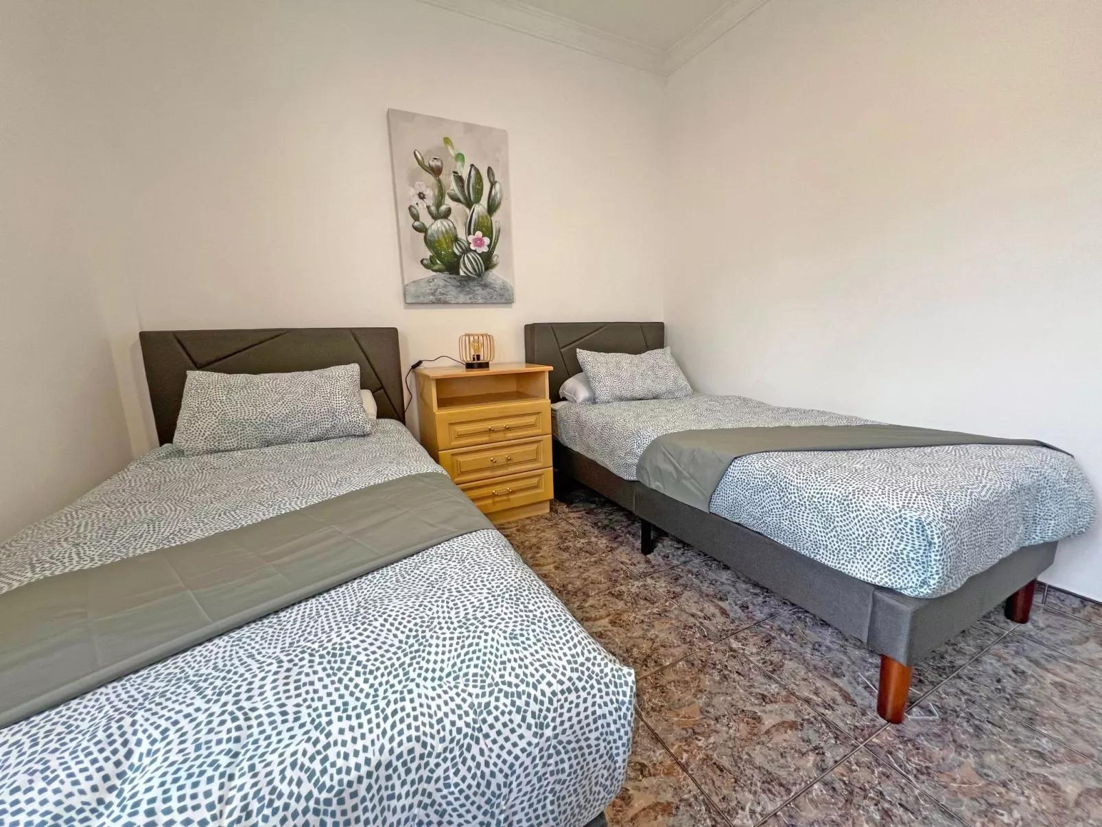 Villa "Esmeralda" mit Garten, Grill und Terrasse-Inside