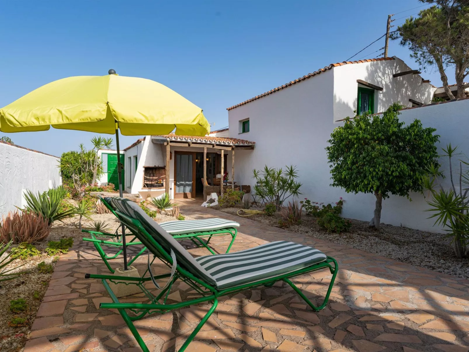 Finca "Casa Verde" mit Garten, Terrasse und Grill-Dehors