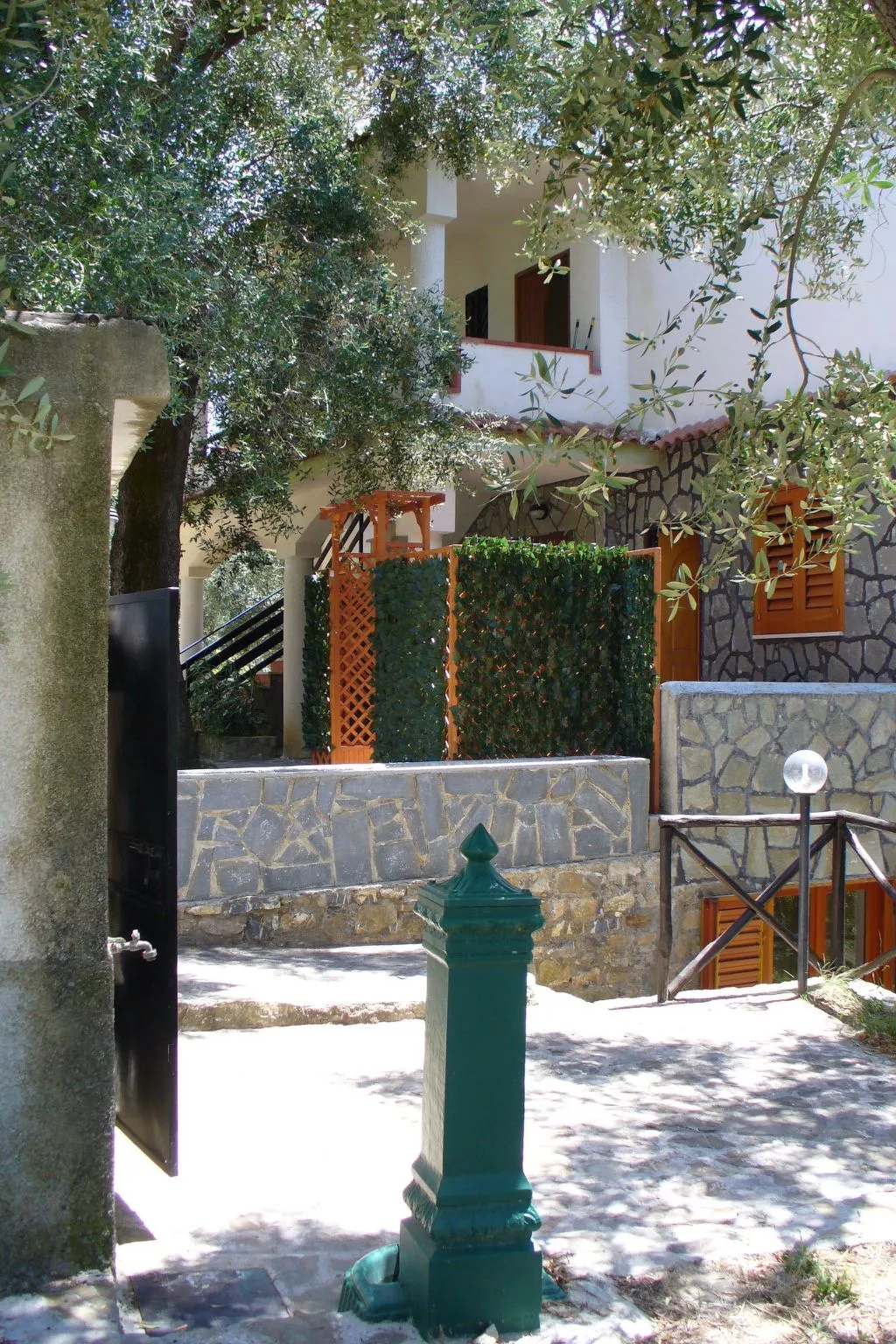 Strandnahe Wohnung in Pisciotta mit Grill-Dehors