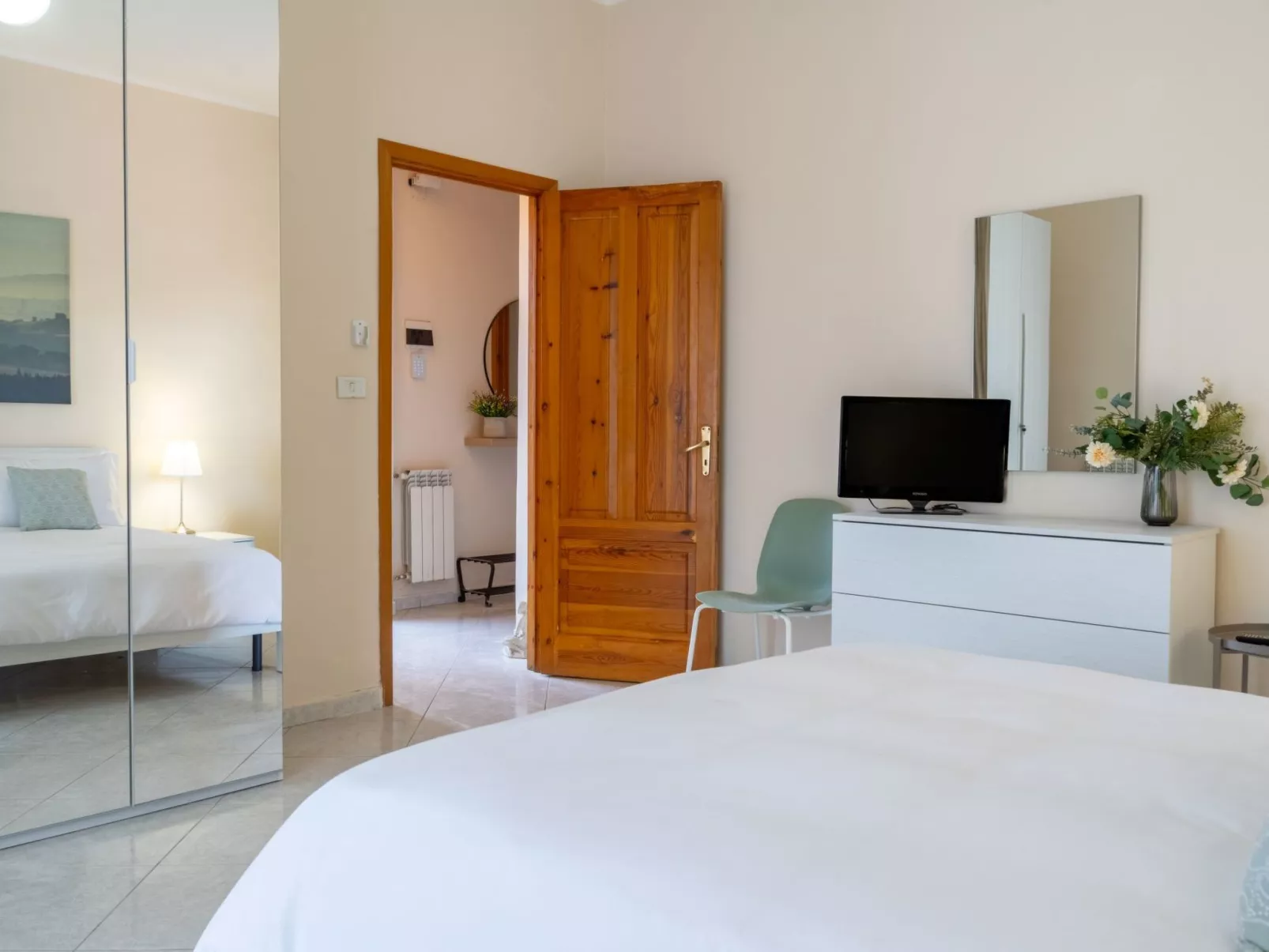 Zafferana's Pool Rückzugsort-Inside