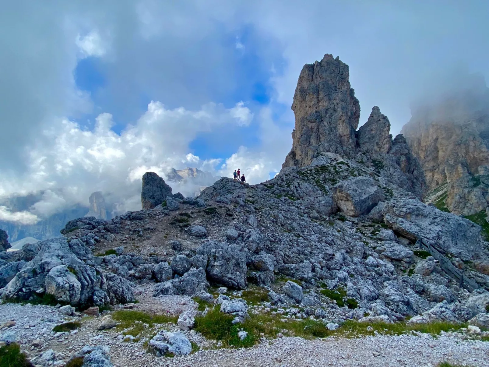 Cesa Vedla DOLOMITES-Draußen