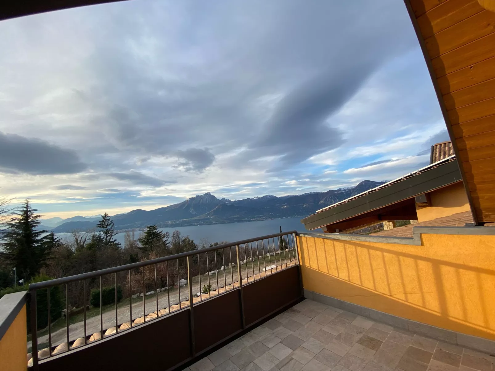 Ferienvilla mit Wasserblick-Dehors