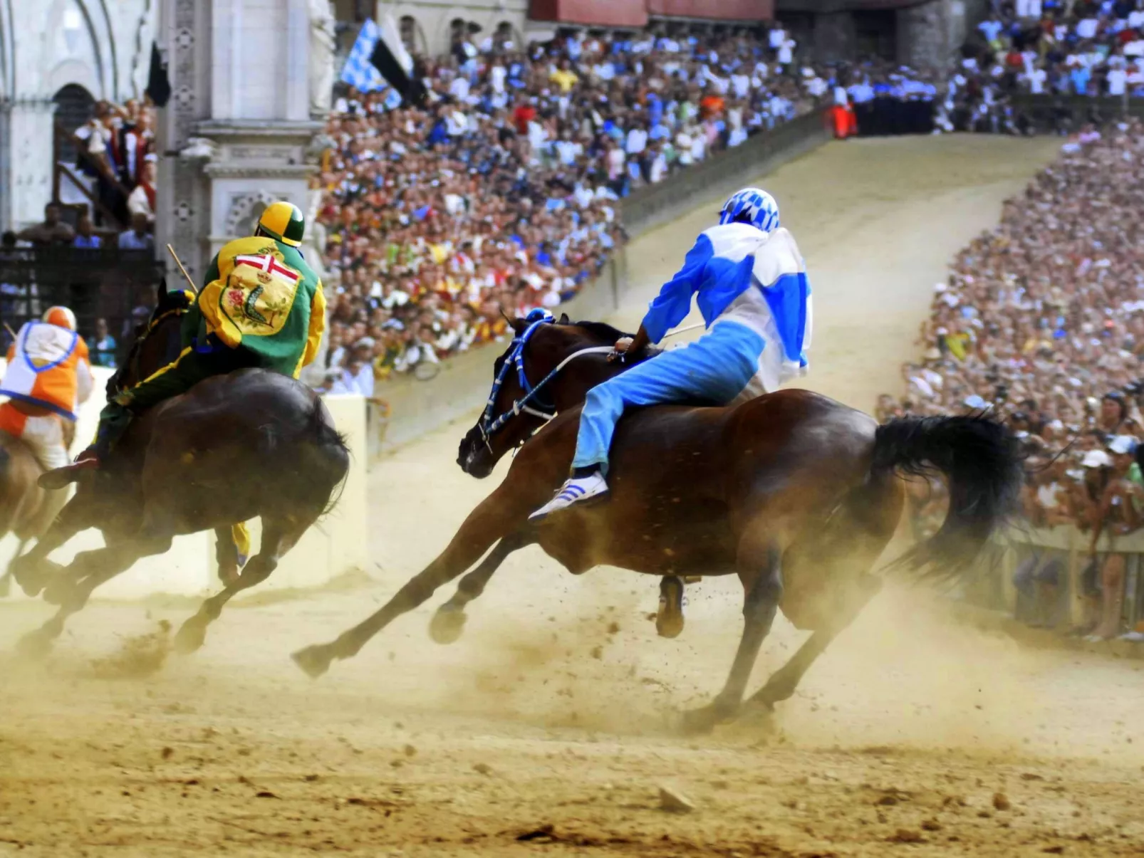 Meisterhaussiedlung mit Schwimmbad-Image-tags.info