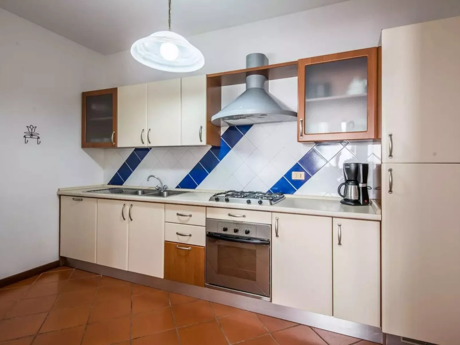 Wohnung mit Garten und oberirdischem Pool-Drinnen