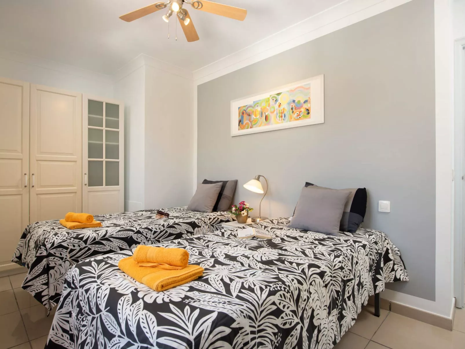 Villa Naranja mit beheiztem Pool und Meerblick-Drinnen