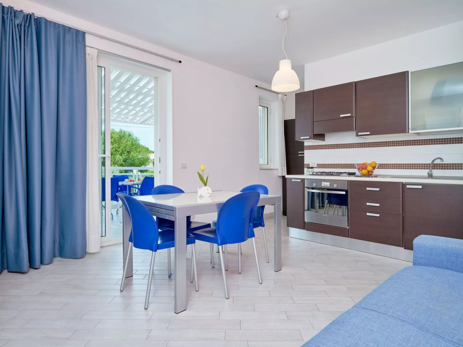 In Marina Di Ragusa mit Garten und Terrasse-Image-tags.info