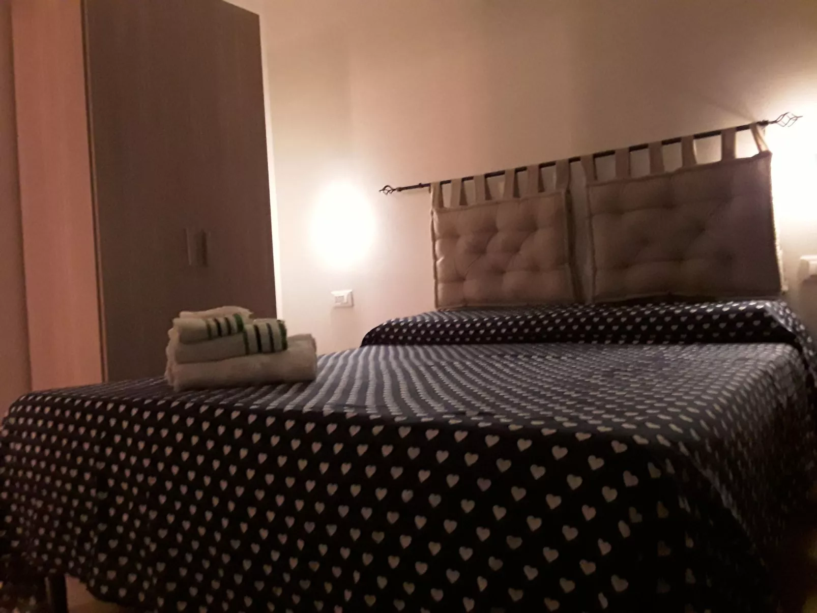 'Villa sul porto-Image-tags.info