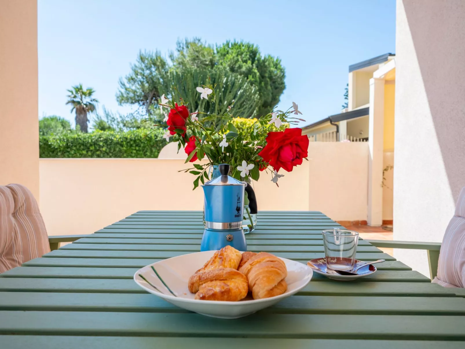 'Villa Reitani - Draußen