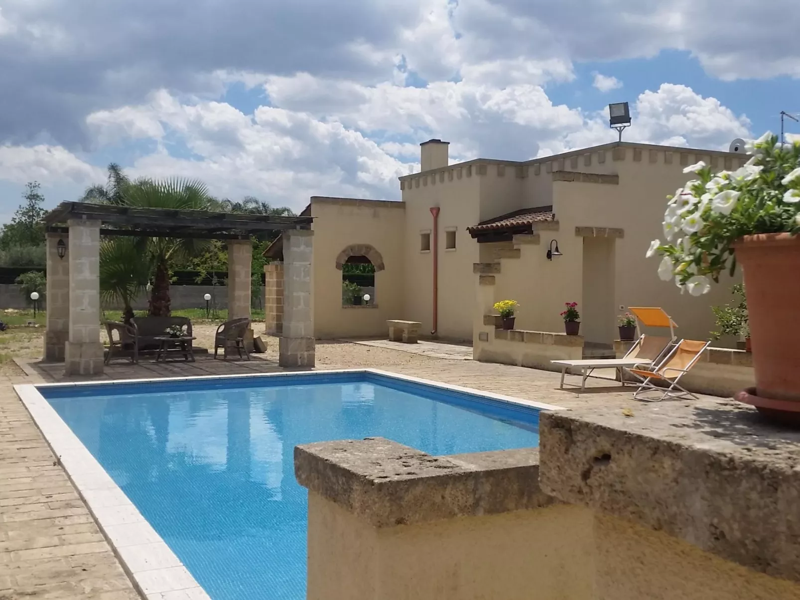 Mit Terrasse-Draußen