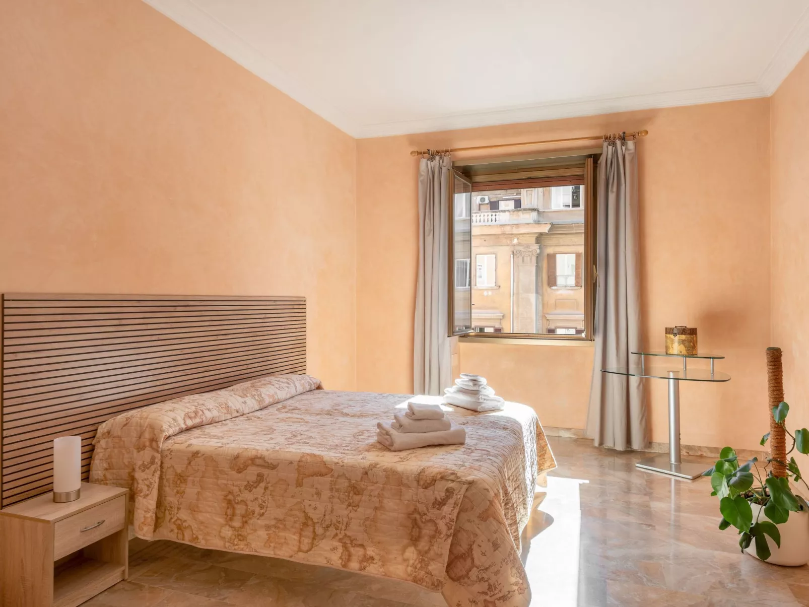 Wohnung27. AC Wi-Fi Metro, Geräumig, S. Giovanni-Inside