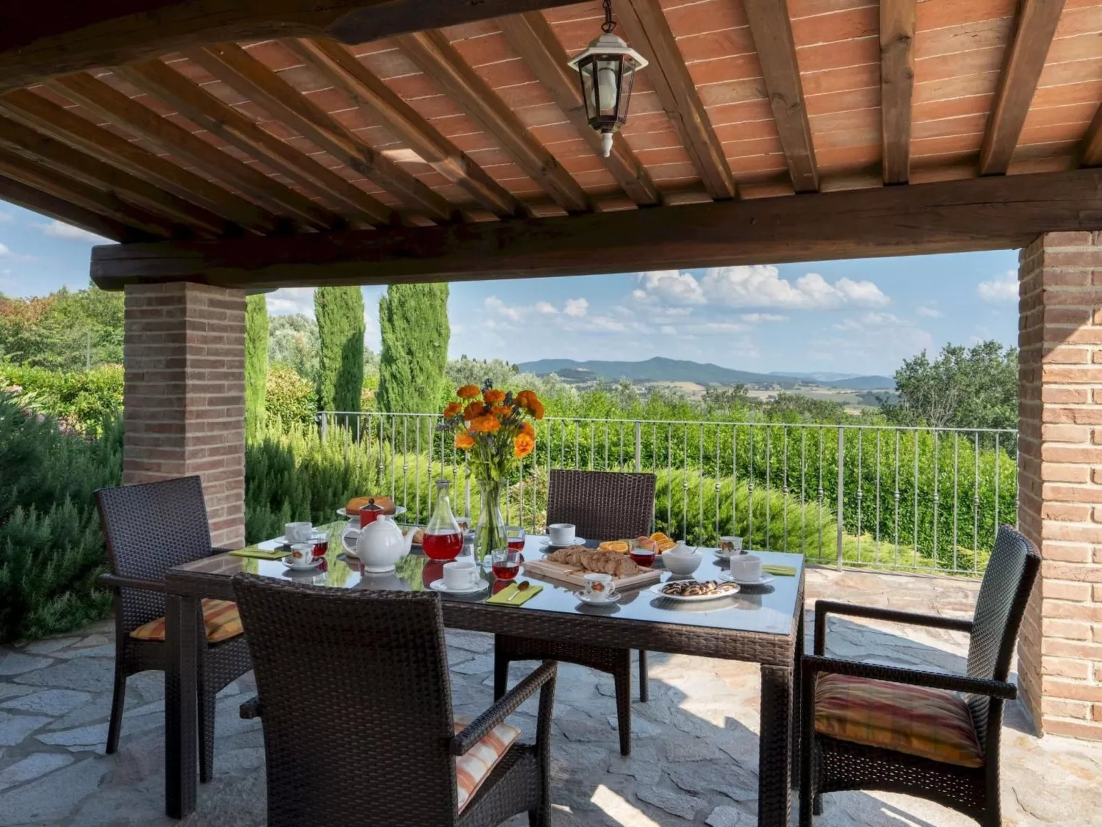 "Villa Peruccio - Schmuckstück in Volterra-Draußen