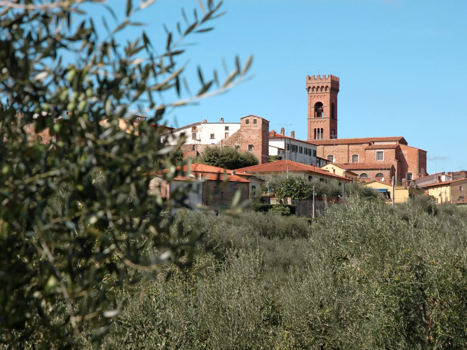La Valinfiore Charmante Wohnung mit Pool-Environnement