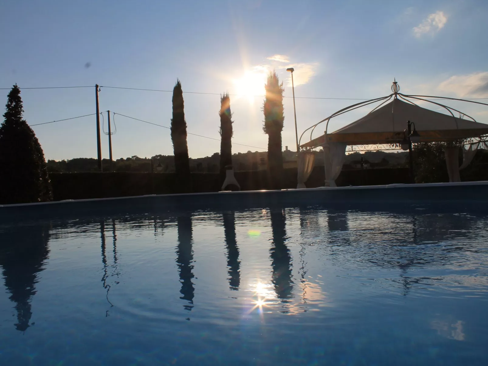 La Valinfiore Luxuswohnung mit Pool-Dehors