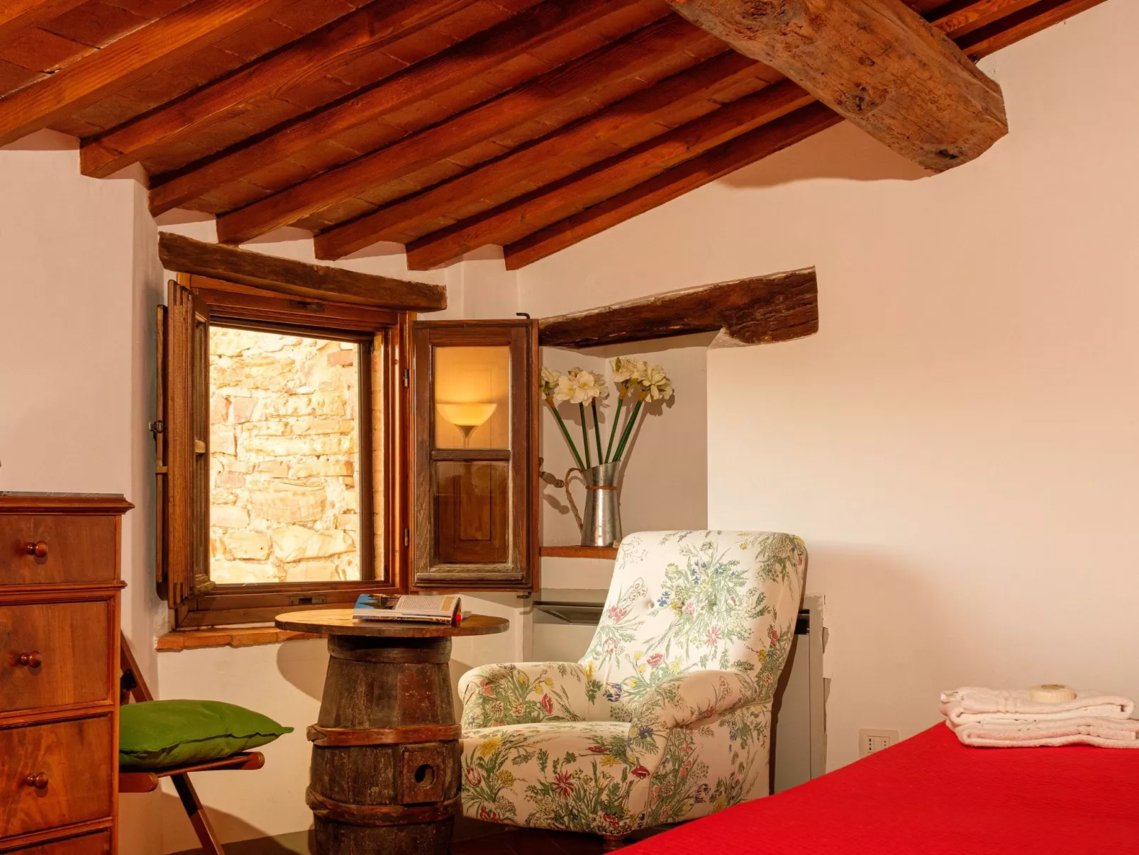 Sage' Anwesen mit Gemeinschaftspool-Drinnen