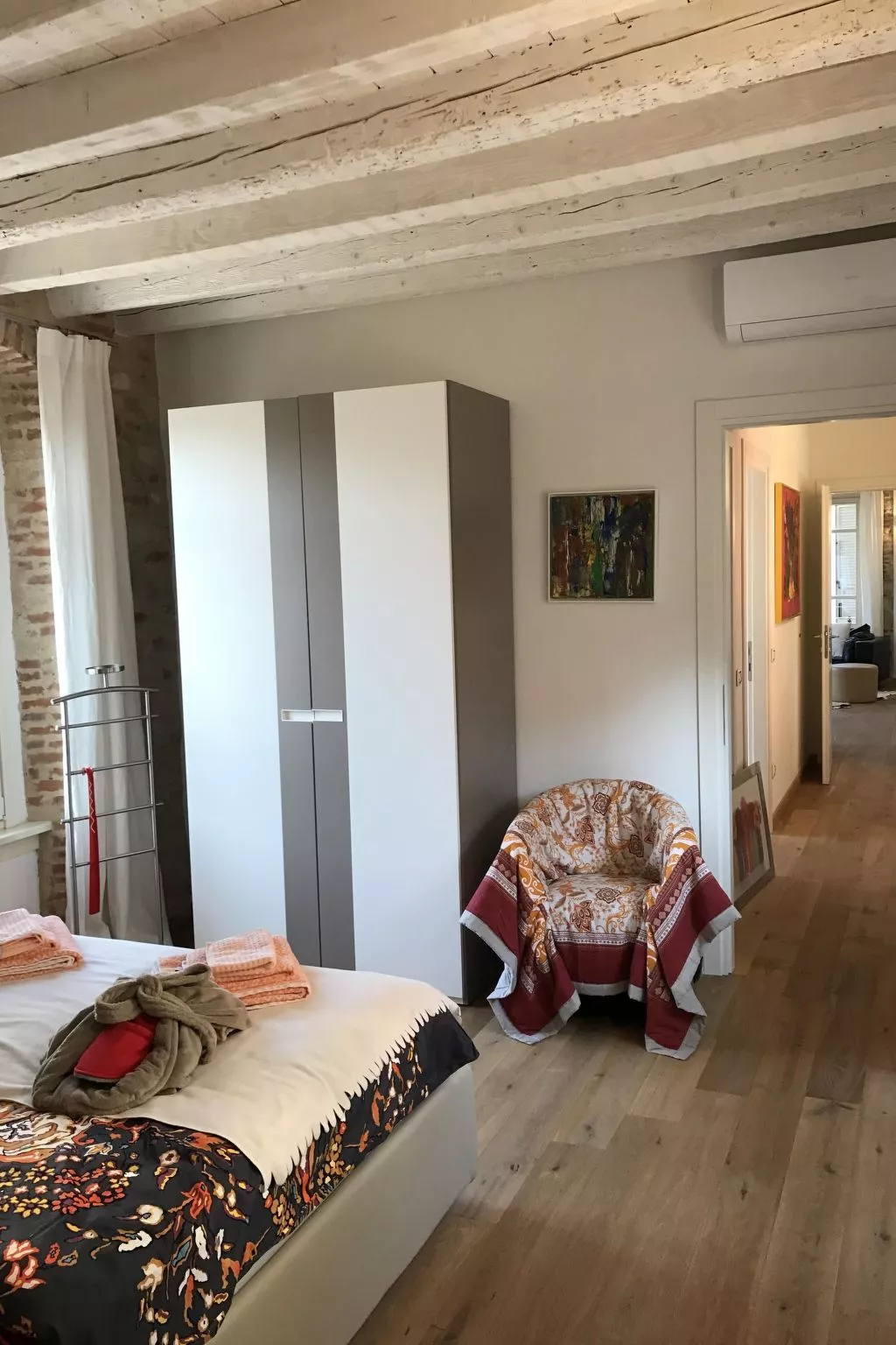 Vista Piazza-Drinnen