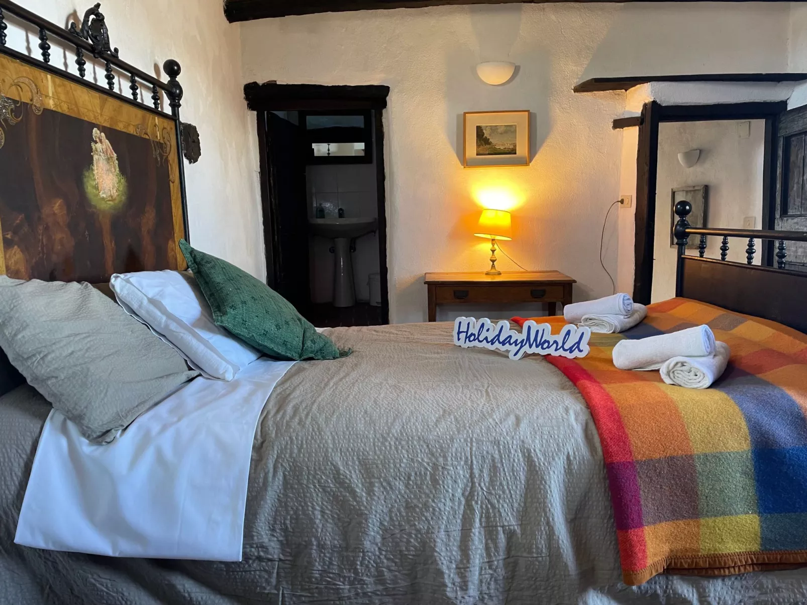 Panoramic Retreat by Holiday World-Dedans