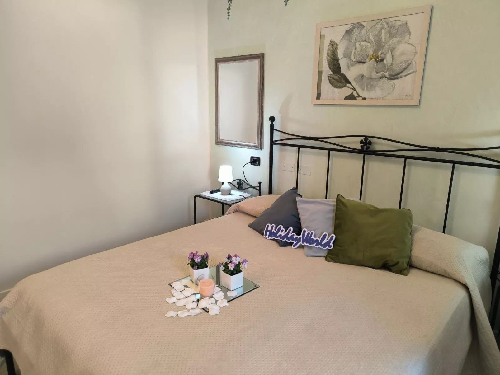 Sweet Awakening von Holiday World-Inside