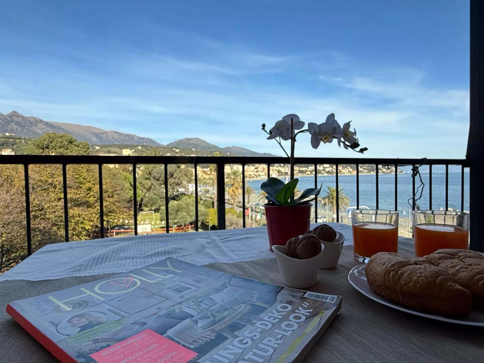 Bacio del Mare by Holiday World-Outside