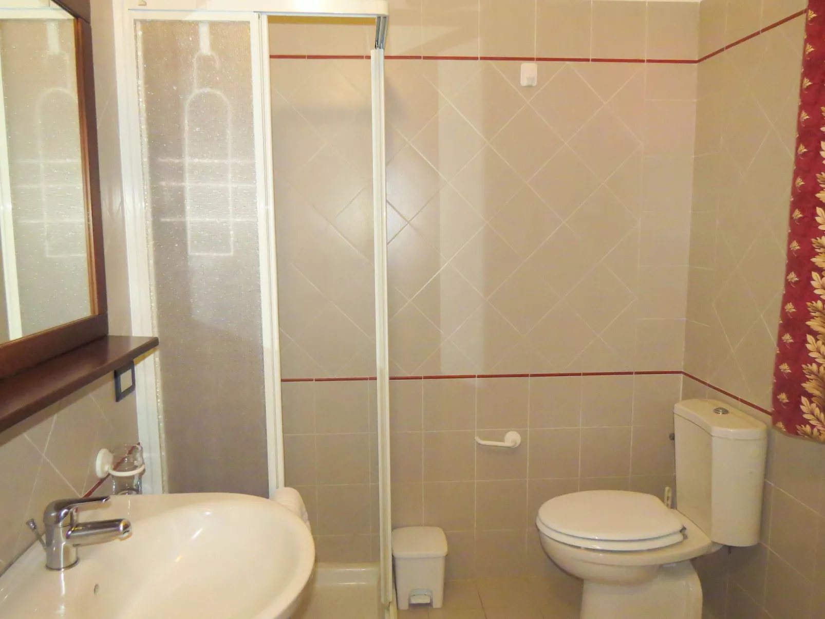 'Pieve pomaia Trilo'-Inside