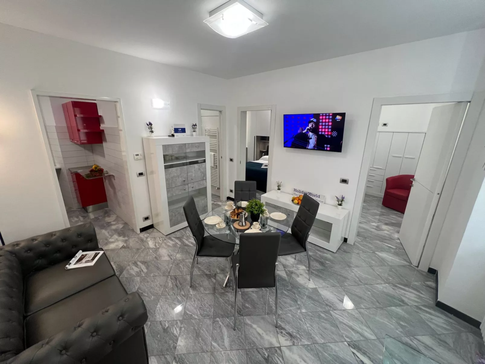 Raineri House by Holiday World-Drinnen