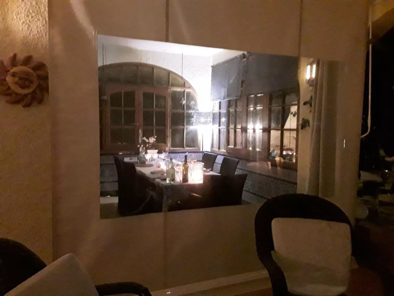 Mit Pool am Meer-Dedans