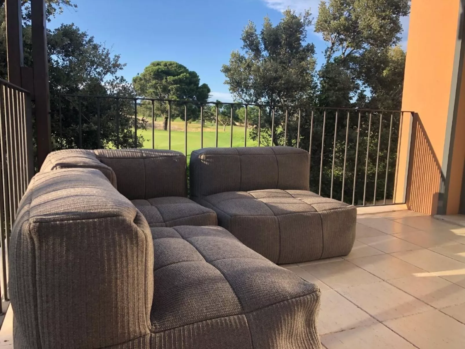 Haus in Bonmont mit Schwimmbad und Port Aventura-Image-tags.info