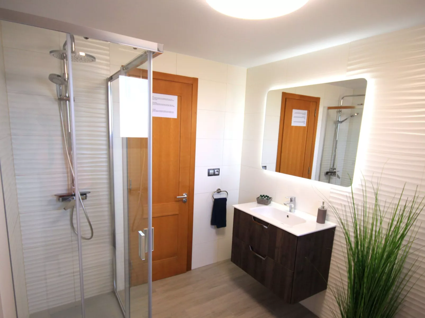 "Casa Bella" mit Wasserblick-Inside