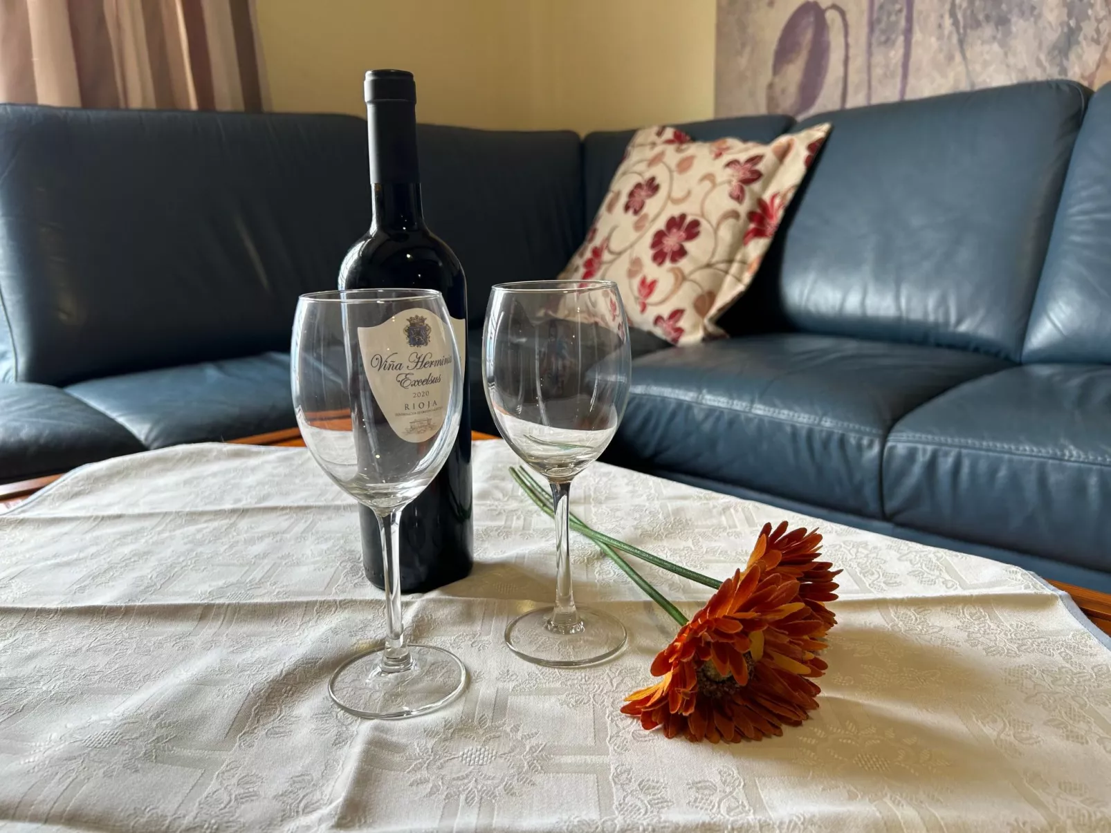 Apartment mit Balkon und Meerblick-Inside