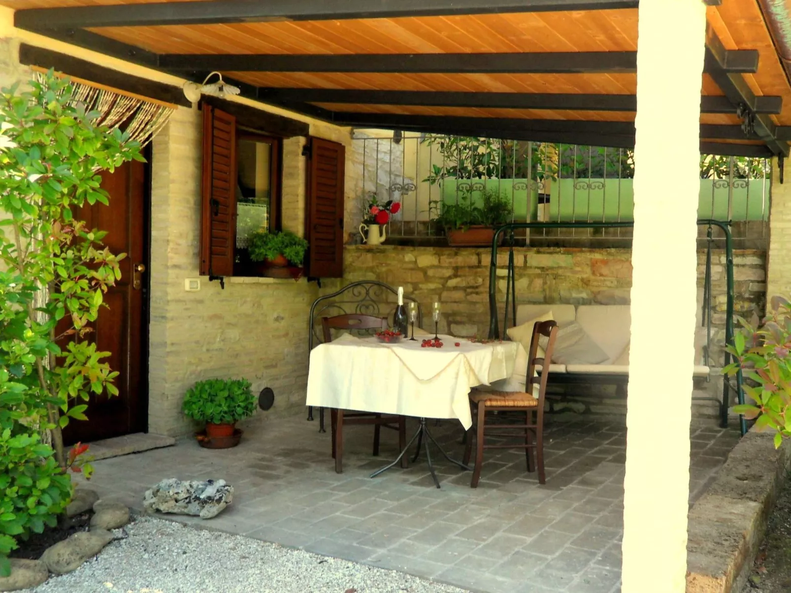 Flacher Flieder-Draußen