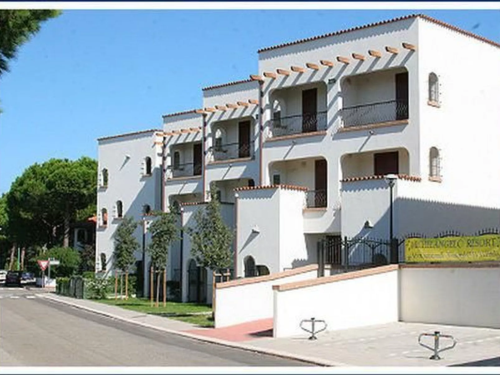 Michelangelo Suite Resort Dorado-Outside