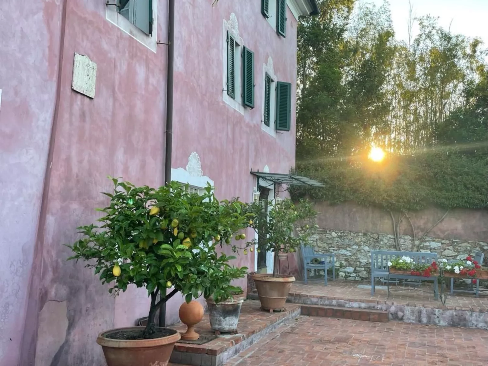 'Villa Lorien' mit Wasserblick-Draußen