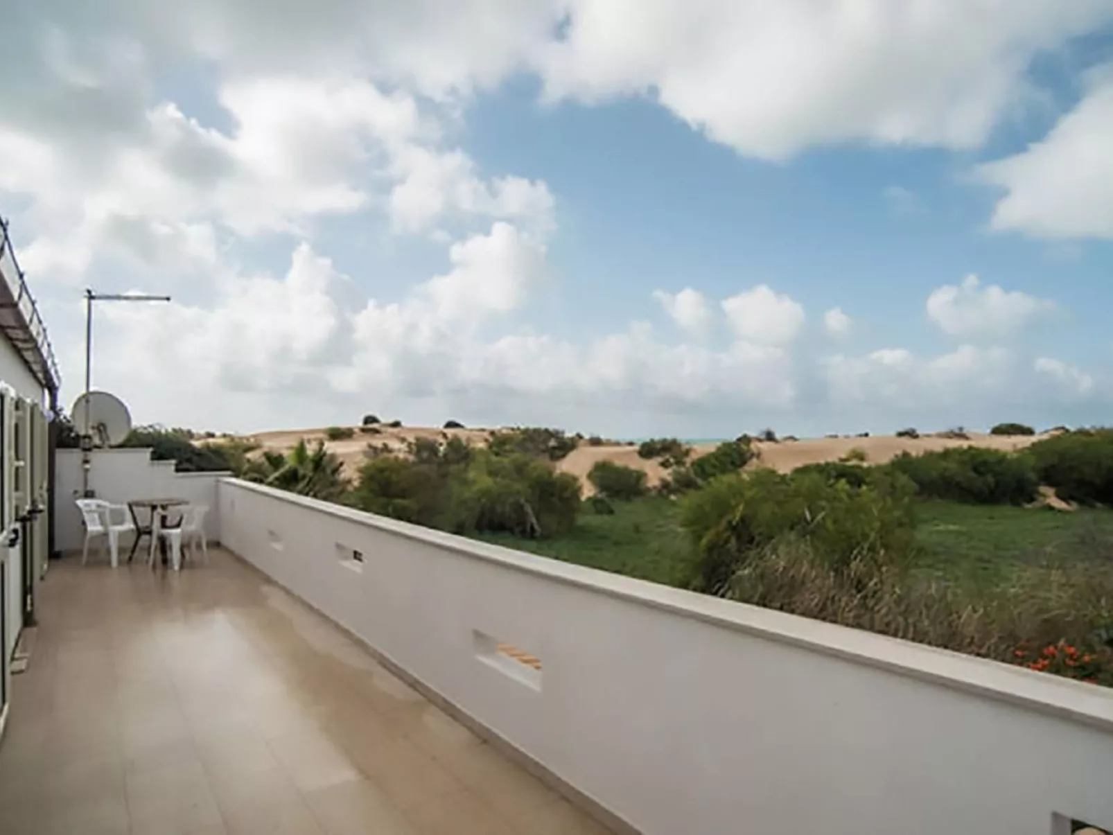 Flache Luna-Image-tags.info