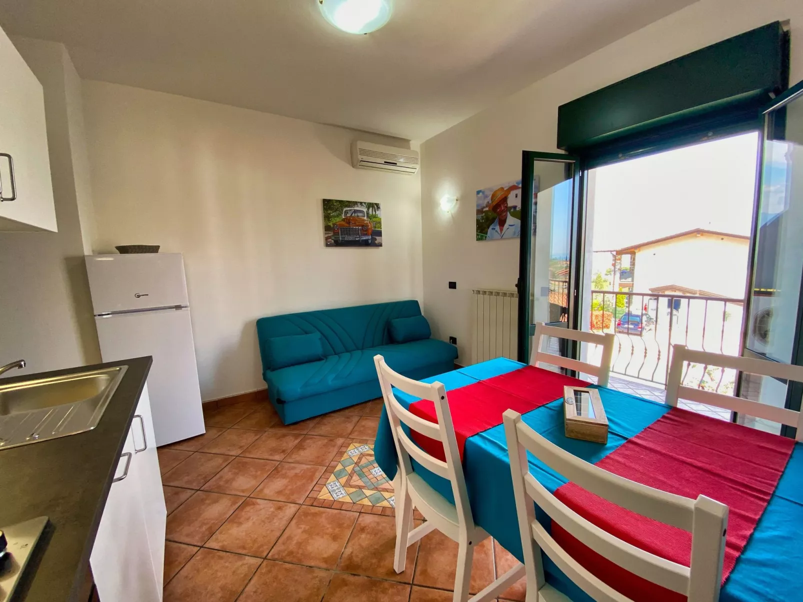 "Zweizimmerwohnung 3 Personen-Drinnen