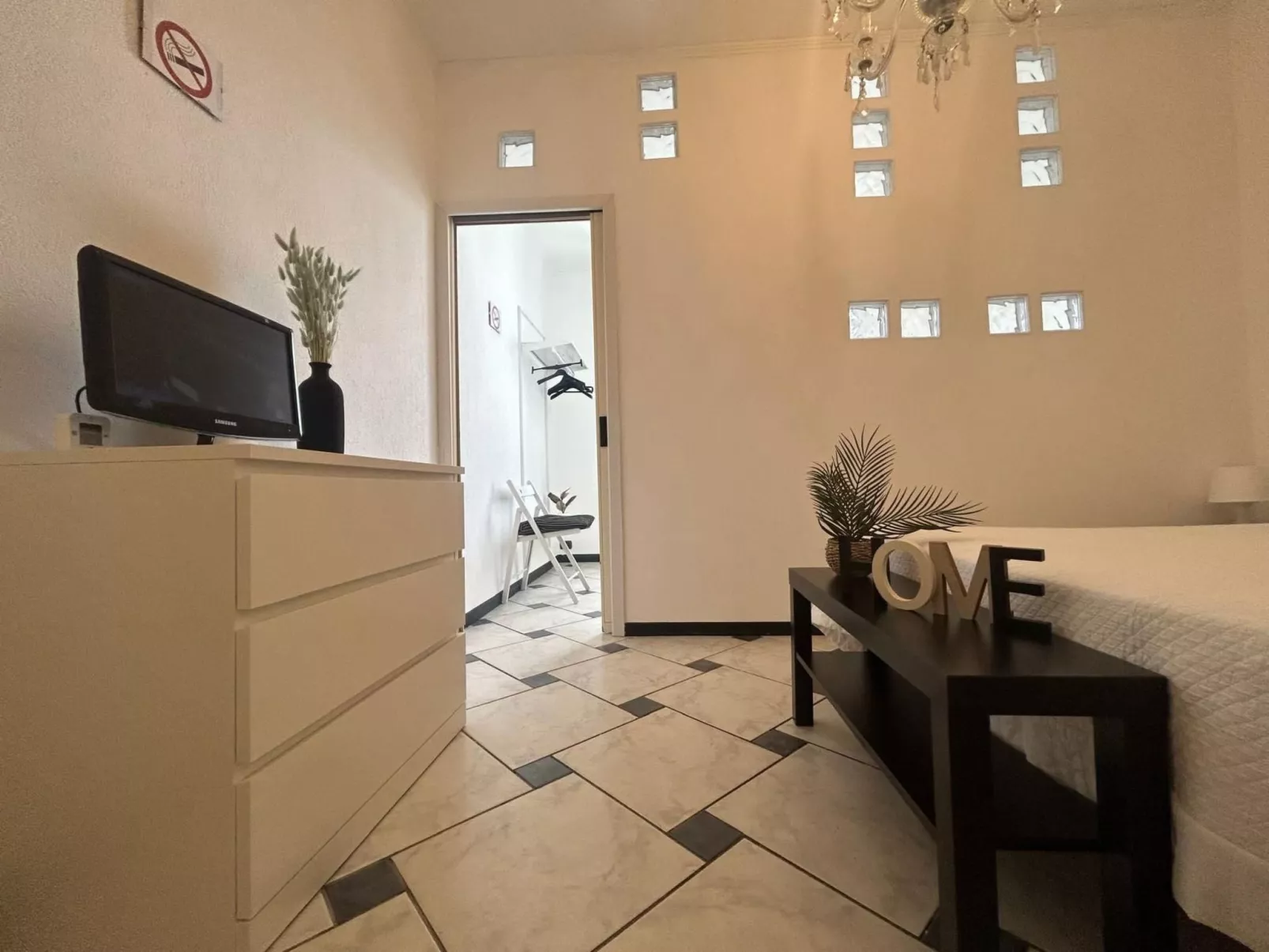 Il Cielo Con Un Dito by Holiday World-Drinnen