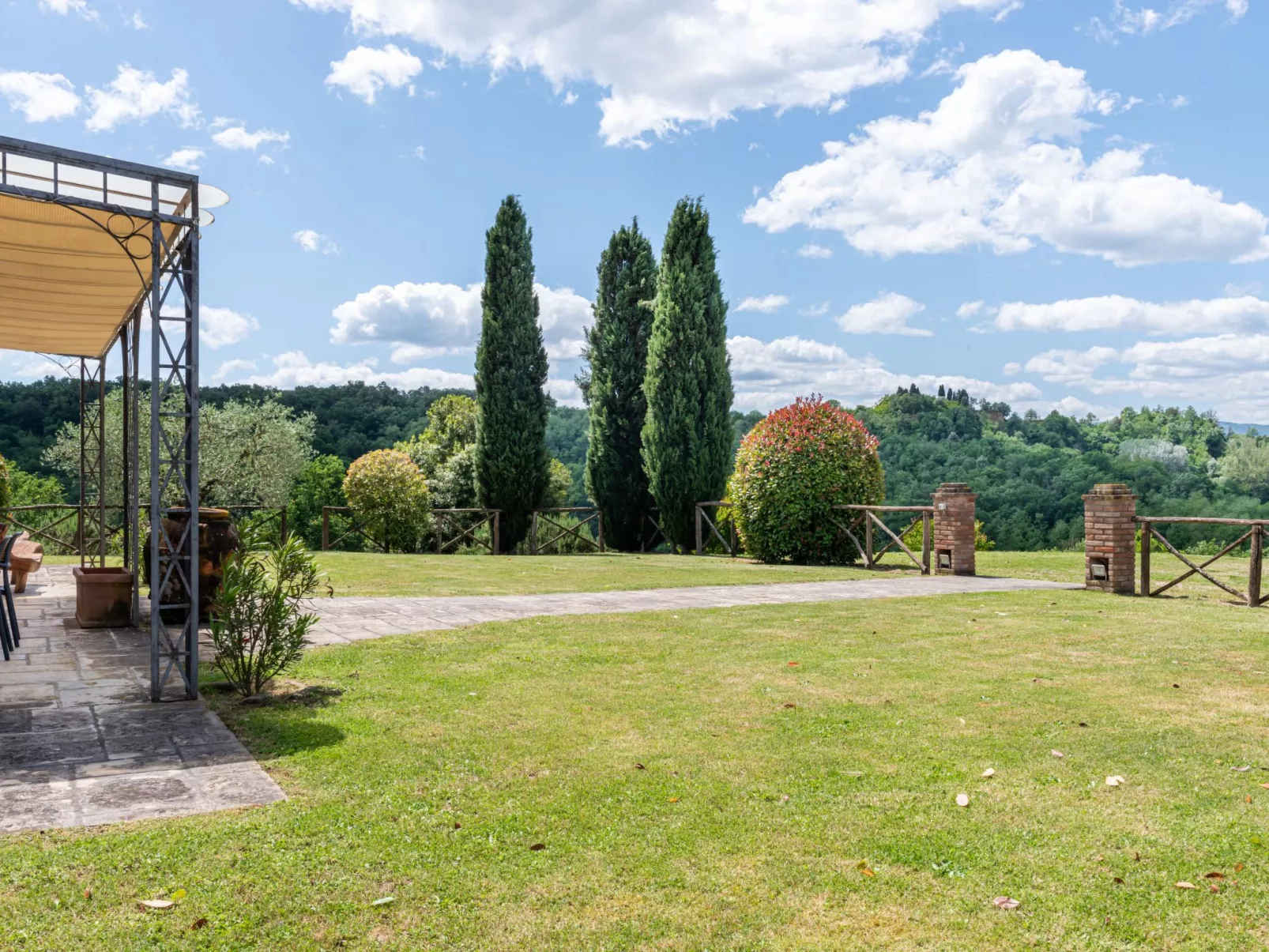 Mit privatem Pool in der Nähe von Florenz-Outside