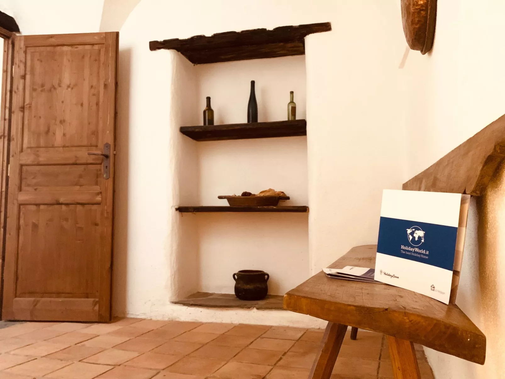 Für 4 Personen ca. 110 m&sup2; in Bajardo, Norditalien (Ligurien)-Drinnen