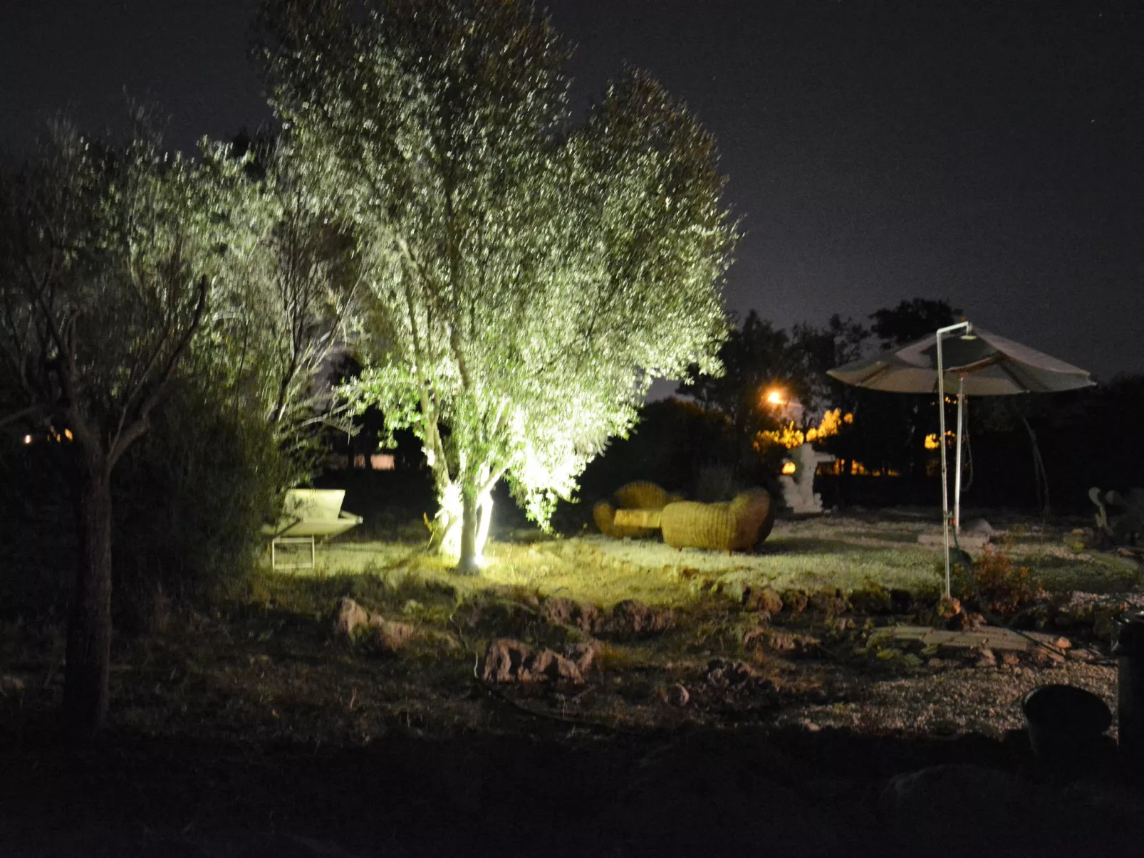 Mirriusa' Ferienhaus mit Jacuzzi-Outside