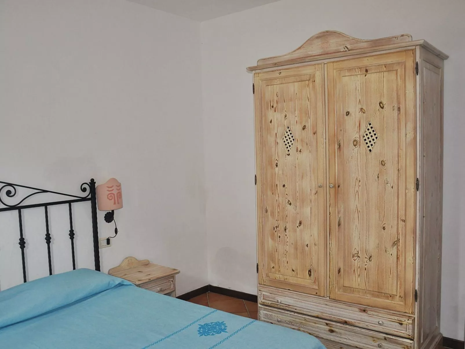 Apt. Eldi 1C, mit gemeinsamem Schwimmbad-Image-tags.info