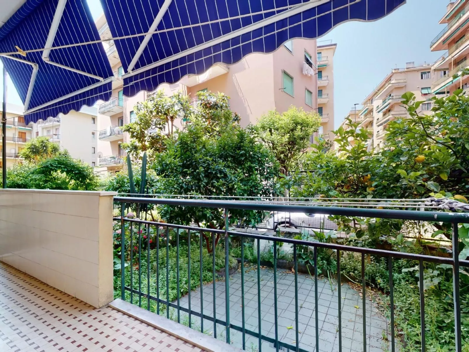 Für 4 Personen ca. 110 m&sup2; in Pegli, Norditalien (Ligurien)-Drinnen