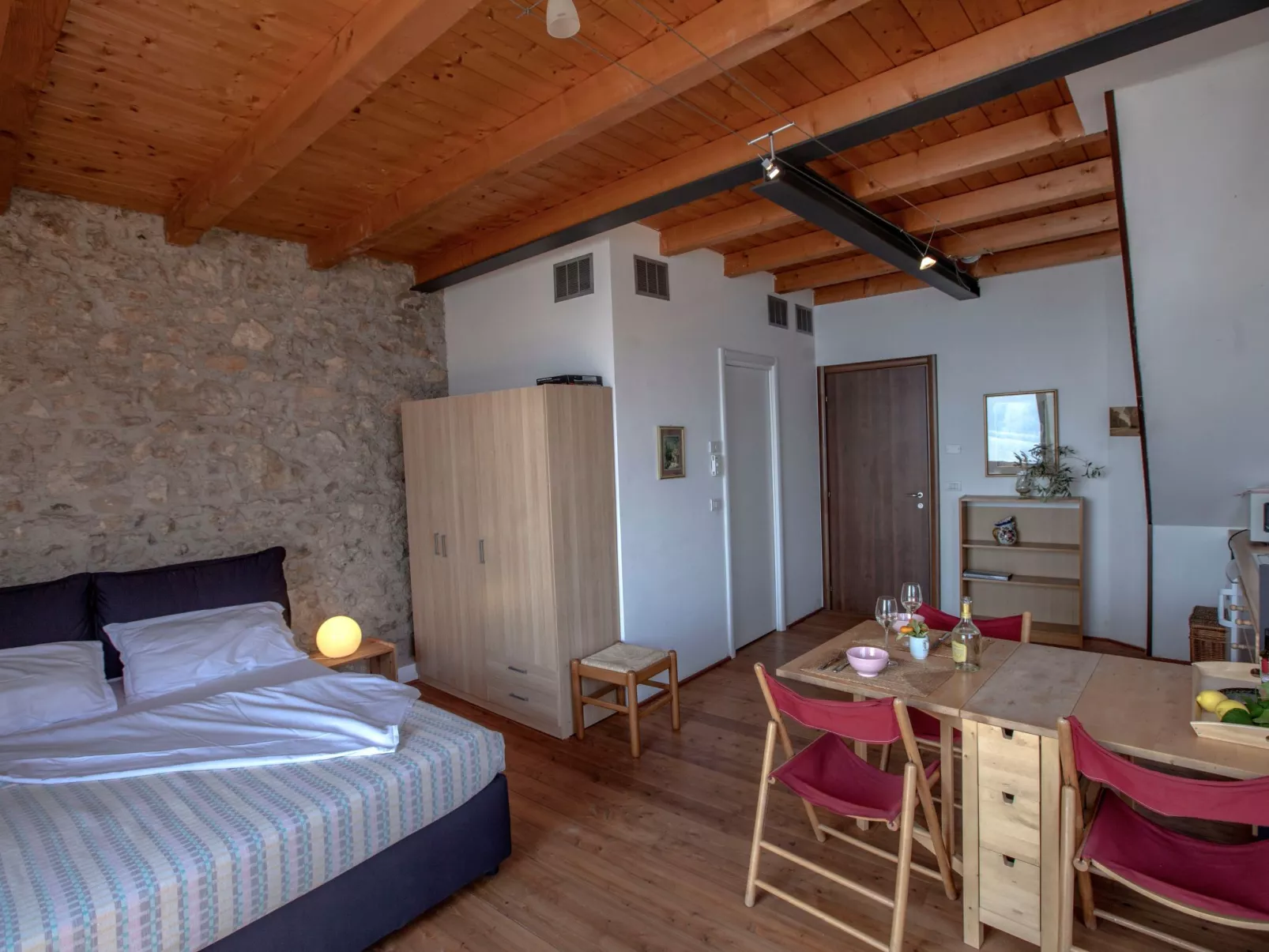 Calamondino Studio Sonne, Entspannung und Seeblick-Image-tags.info