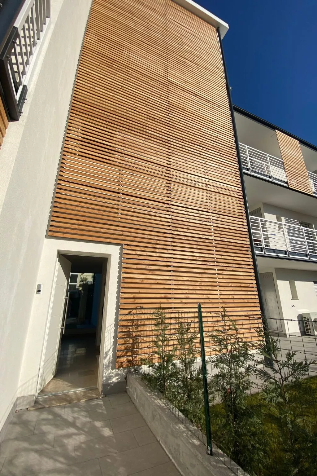 Wohnung 'Vanessa' mit Terrasse-Draußen