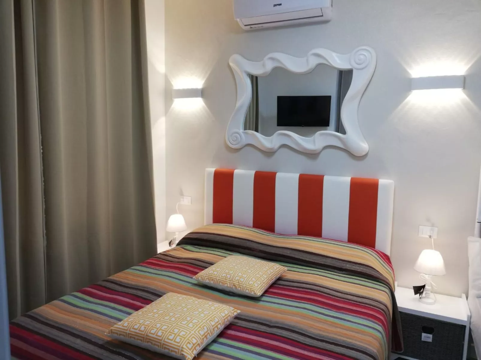 Ein-Zimmer-Wohnung Saturn 204-Image-tags.info