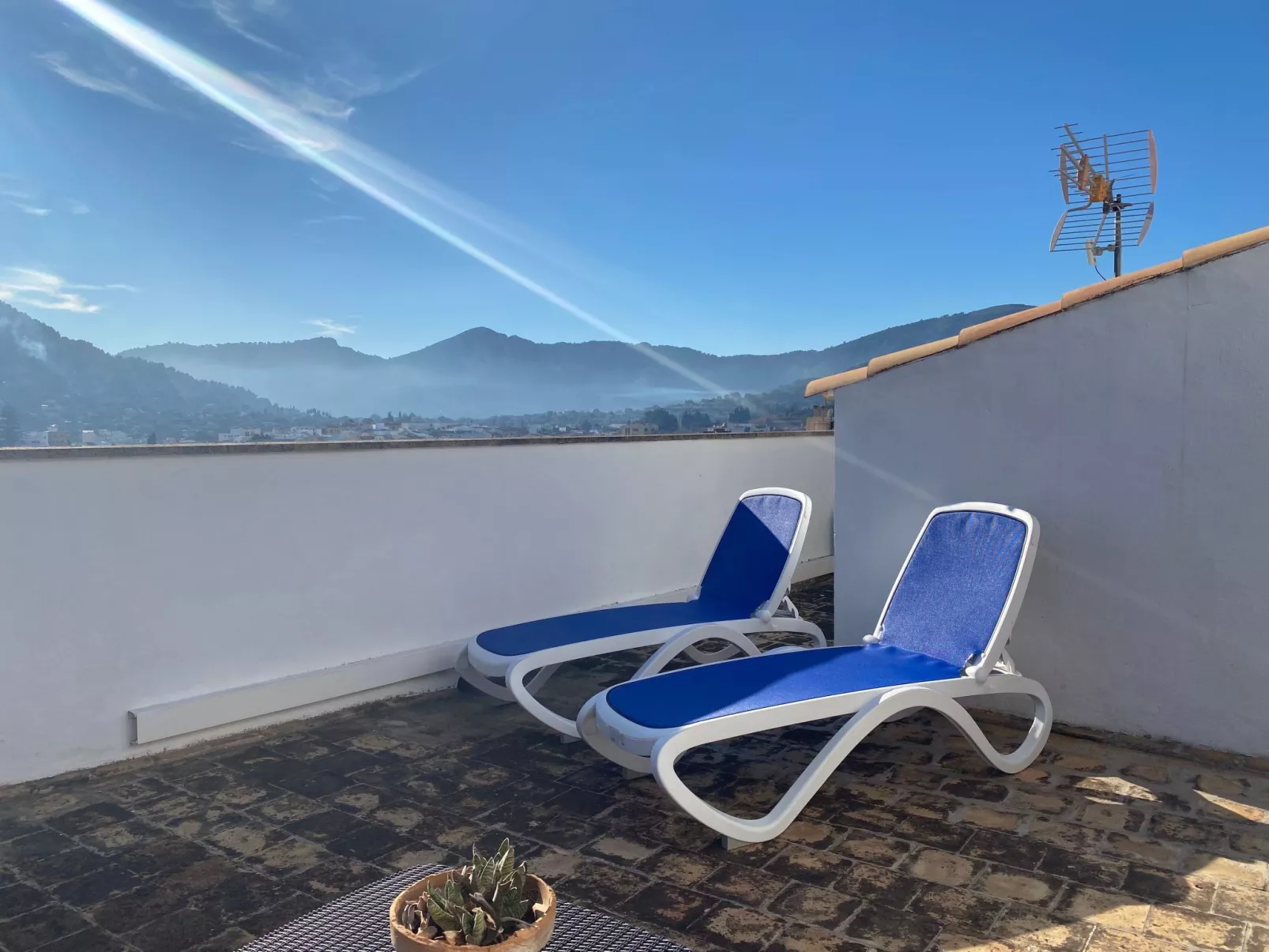 "Casa Nuria" mit Terrasse-Outside