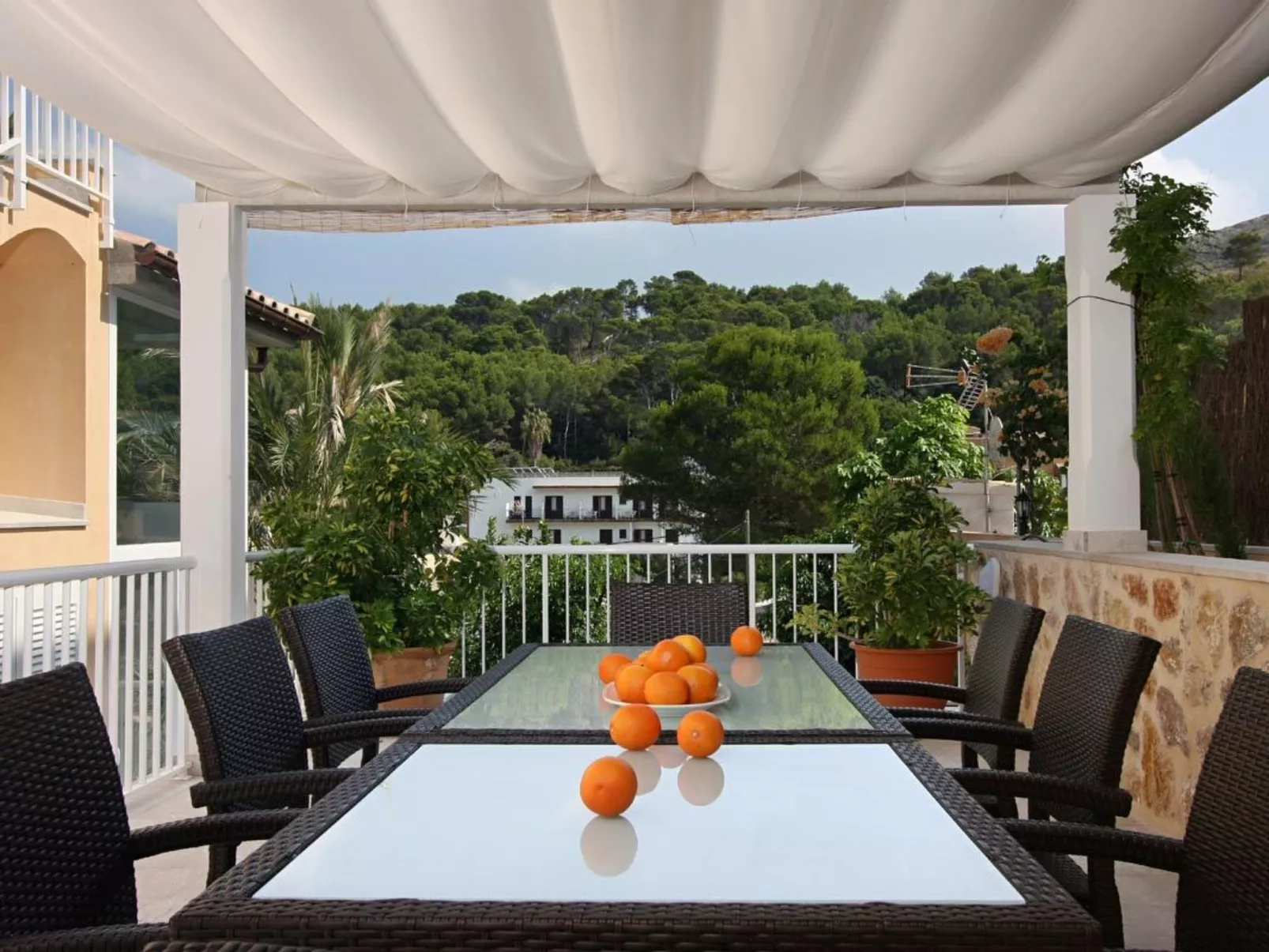 Villa Medina, Cala Sant Vicenç-Image-tags.info