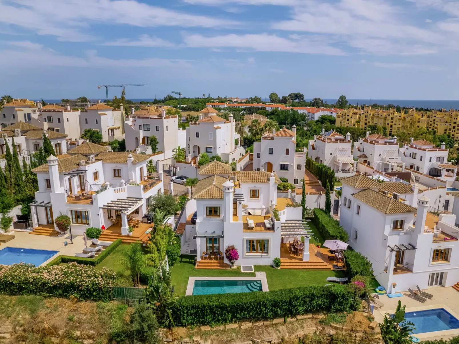 Chalet "La Resina" mit Garten, Grill und Terrasse-Outside