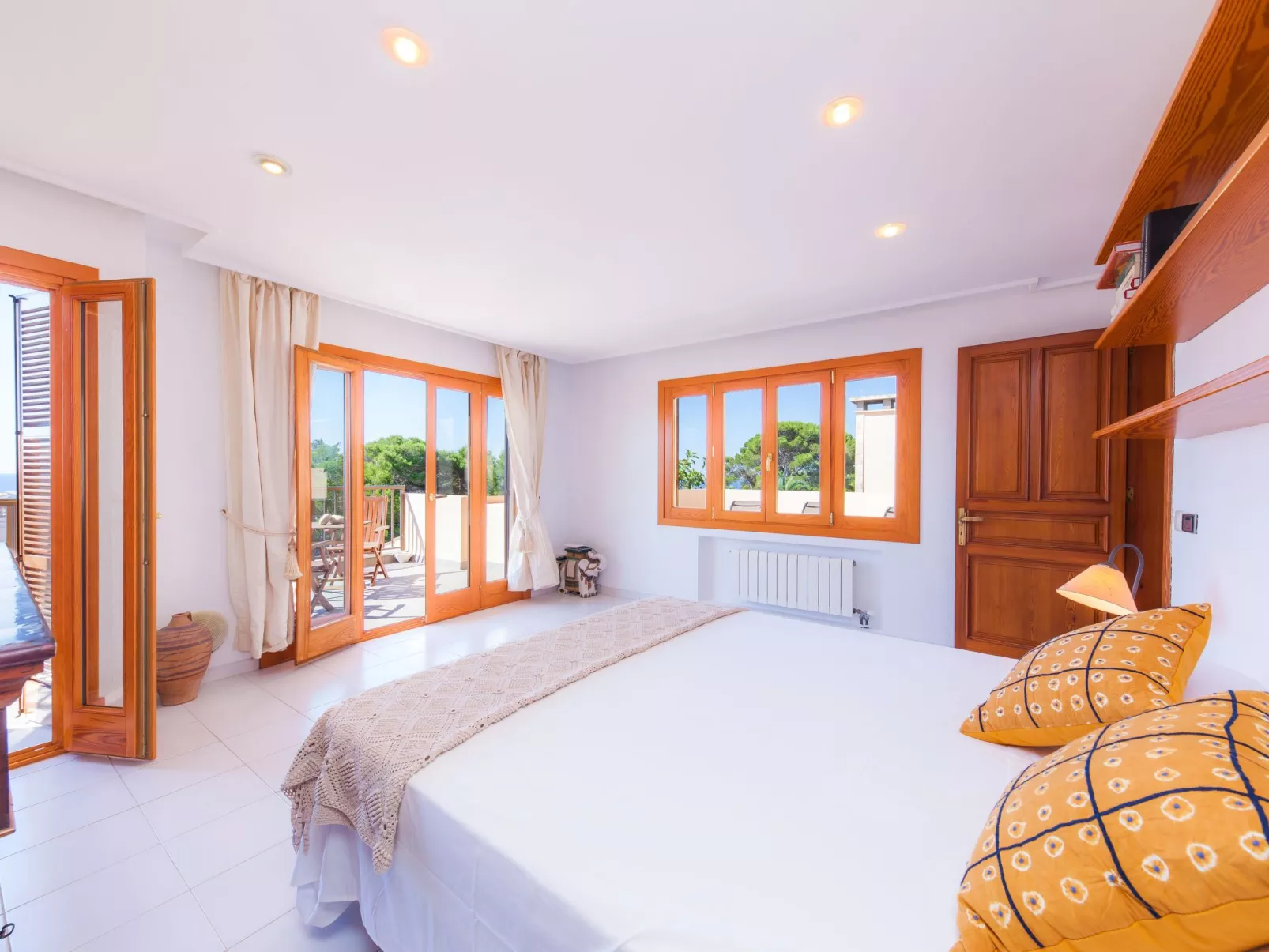 Chalet 'Cala Murta' mit eigener Terrasse-Drinnen