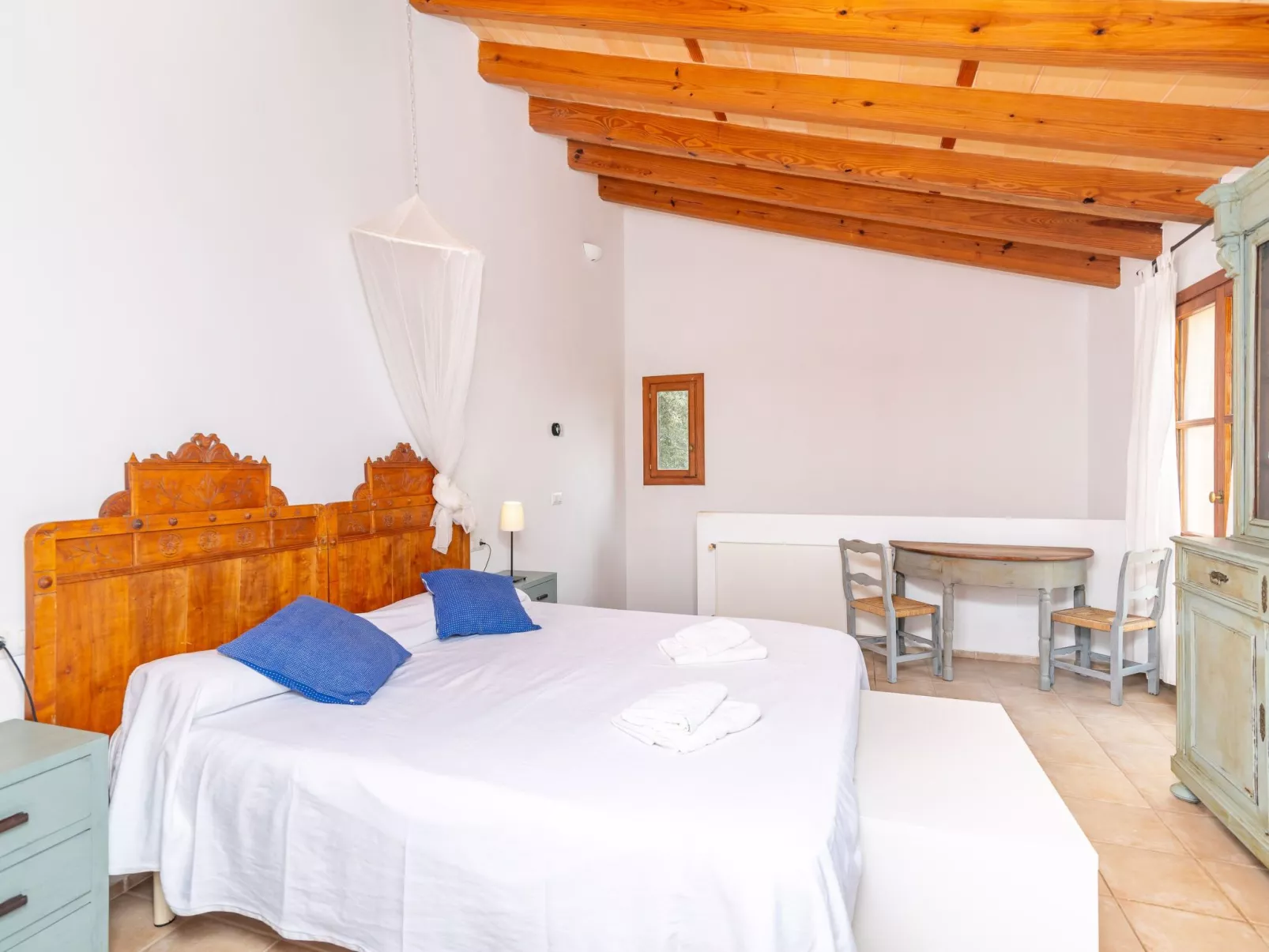 Finca "Mirador" mit privatem Pool-Drinnen